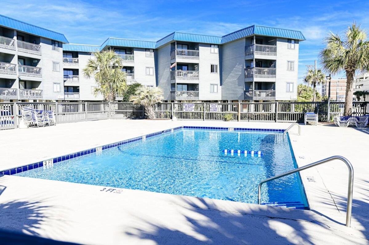 The Salty Turtle All New Modern Oceanfront Condo W Pool Myrtle Beach Eksteriør bilde